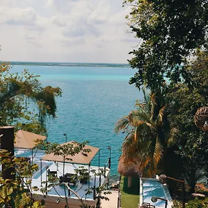 Tucan Lagoon Front Lodge Bacalar
